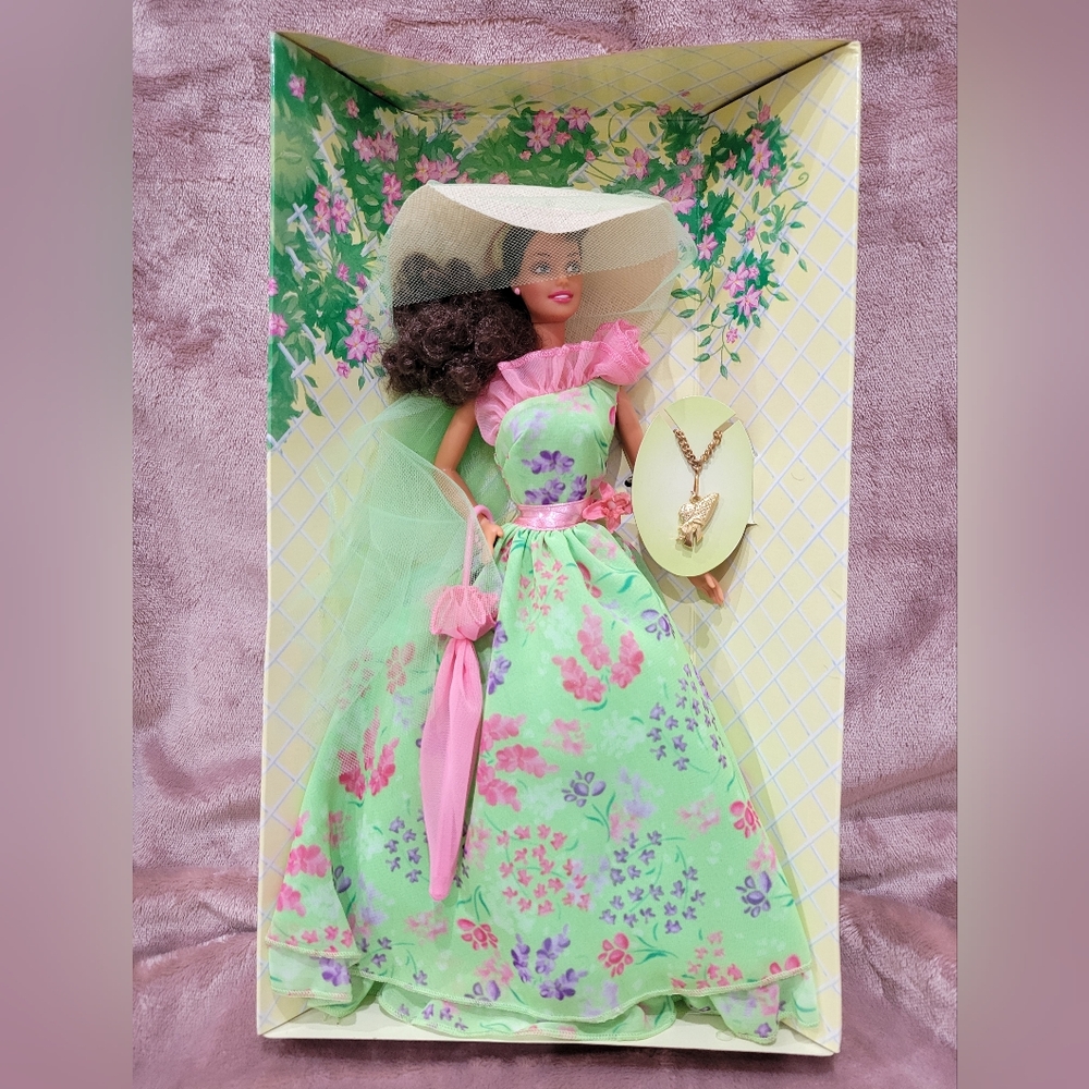Barbie Simply Charming Hispanic